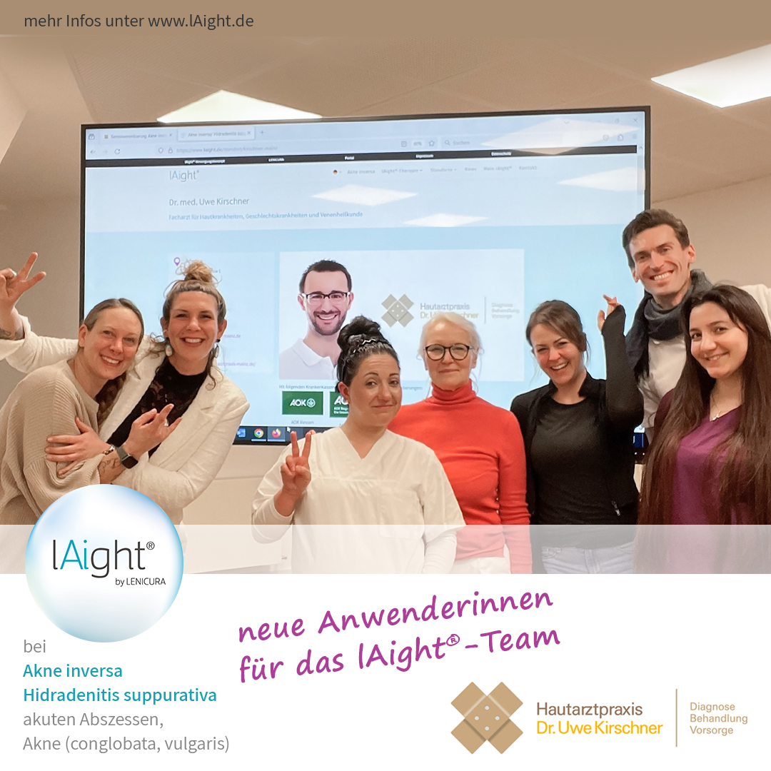 Neue lAight®-Anwenderinnen in der Hautarztpraxis Dr. Uwe Kirschner